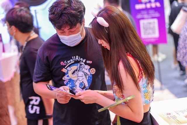 引爆观众热情 ChinaJoy佳能展台首日盛况纪实