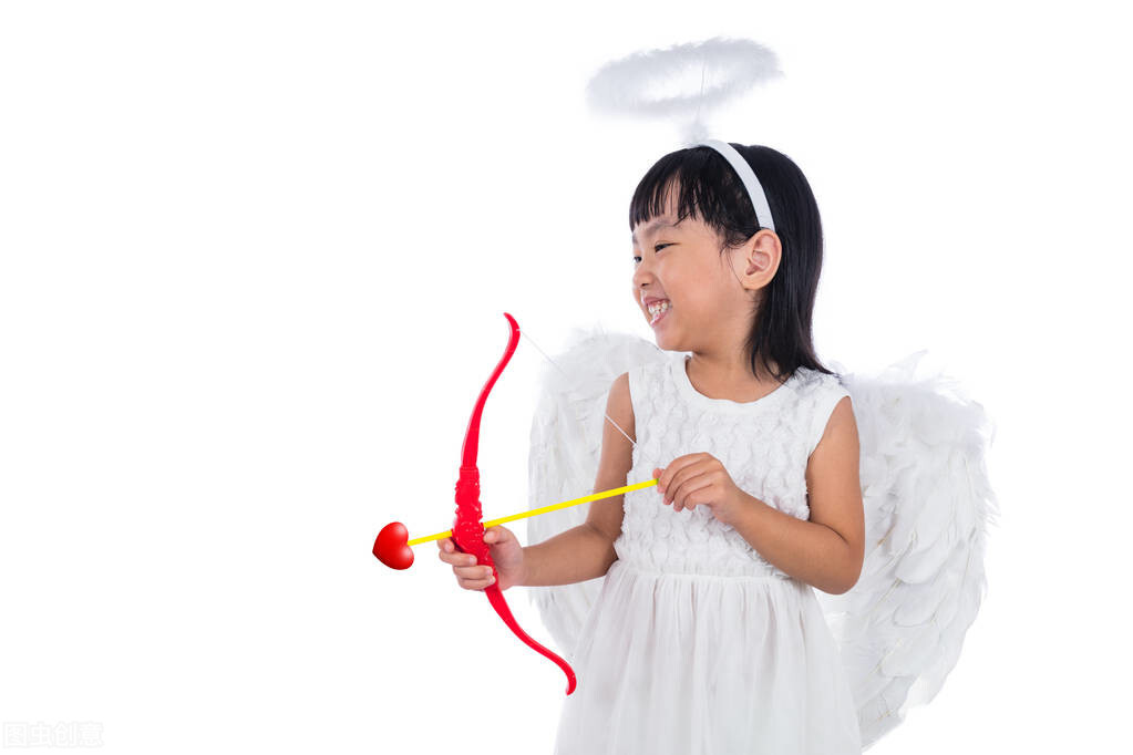 我，在编幼师月入5千，比合同工工资多3倍，上班一周后却想放弃