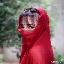 此女只因天上有，人间难得几回闻，李子柒的成功之道