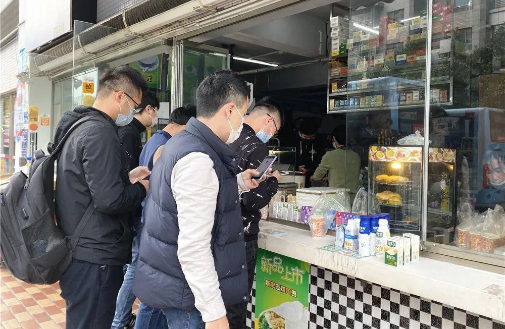 这个老板太牛了！只用了简单两招，把一家小镇早餐店做得红红火火