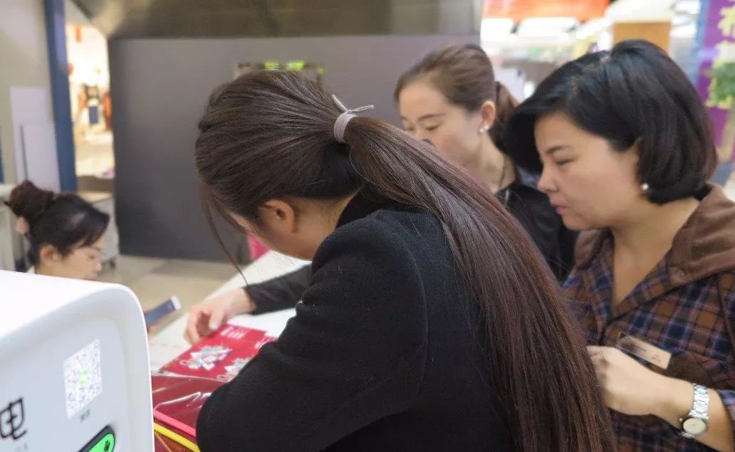 这个有趣的故事告诉你，为什么卖同款产品，别家卖得多，你卖得少