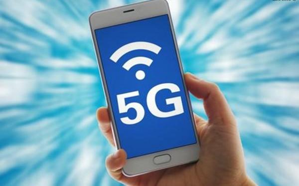 国产手机很无奈，消费者等待iPhone12，国内5G手机销量大跌